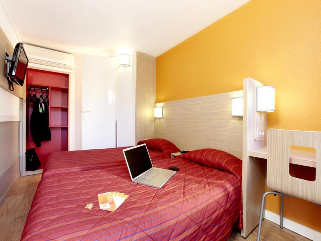 Premiere Classe Toulon La Seyne-Sur-Mer Room photo